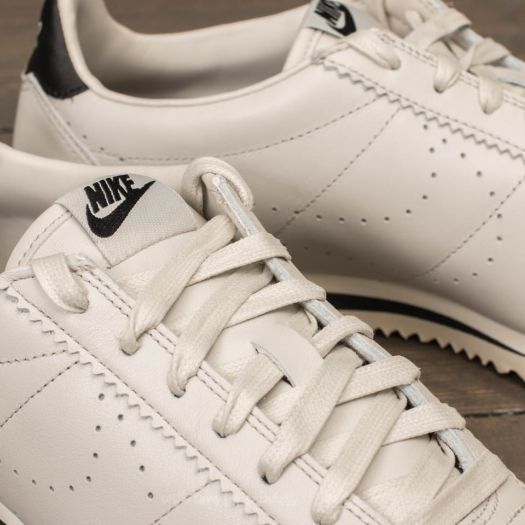 nike cortez bone