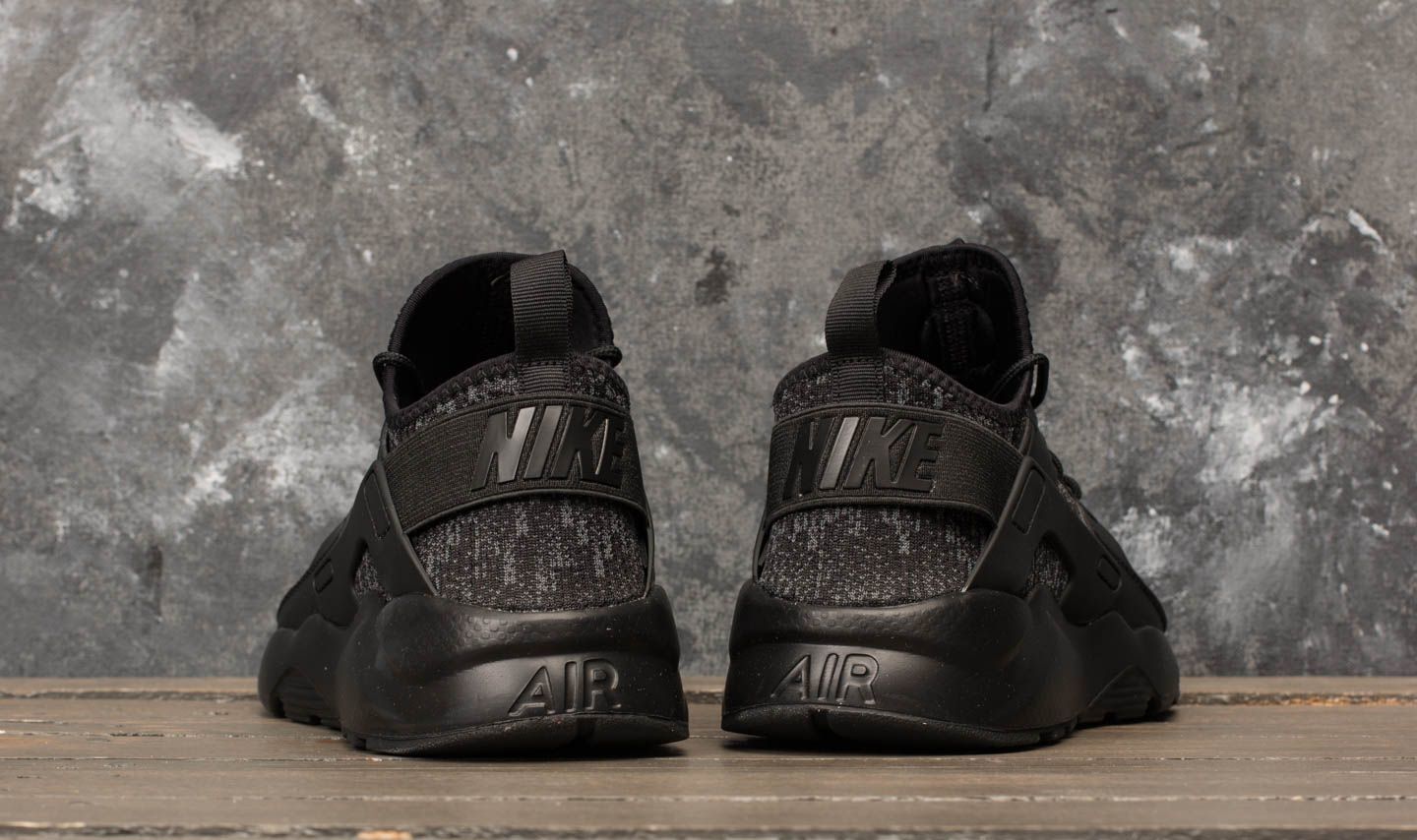 Nike air huarache ultra se black shop