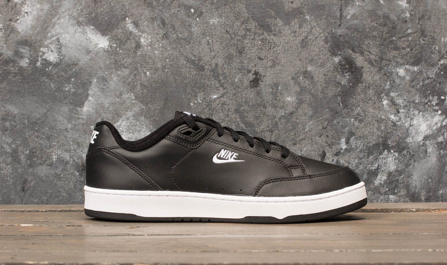 Men's shoes Nike Grandstand II Black/ White-Neutral Grey