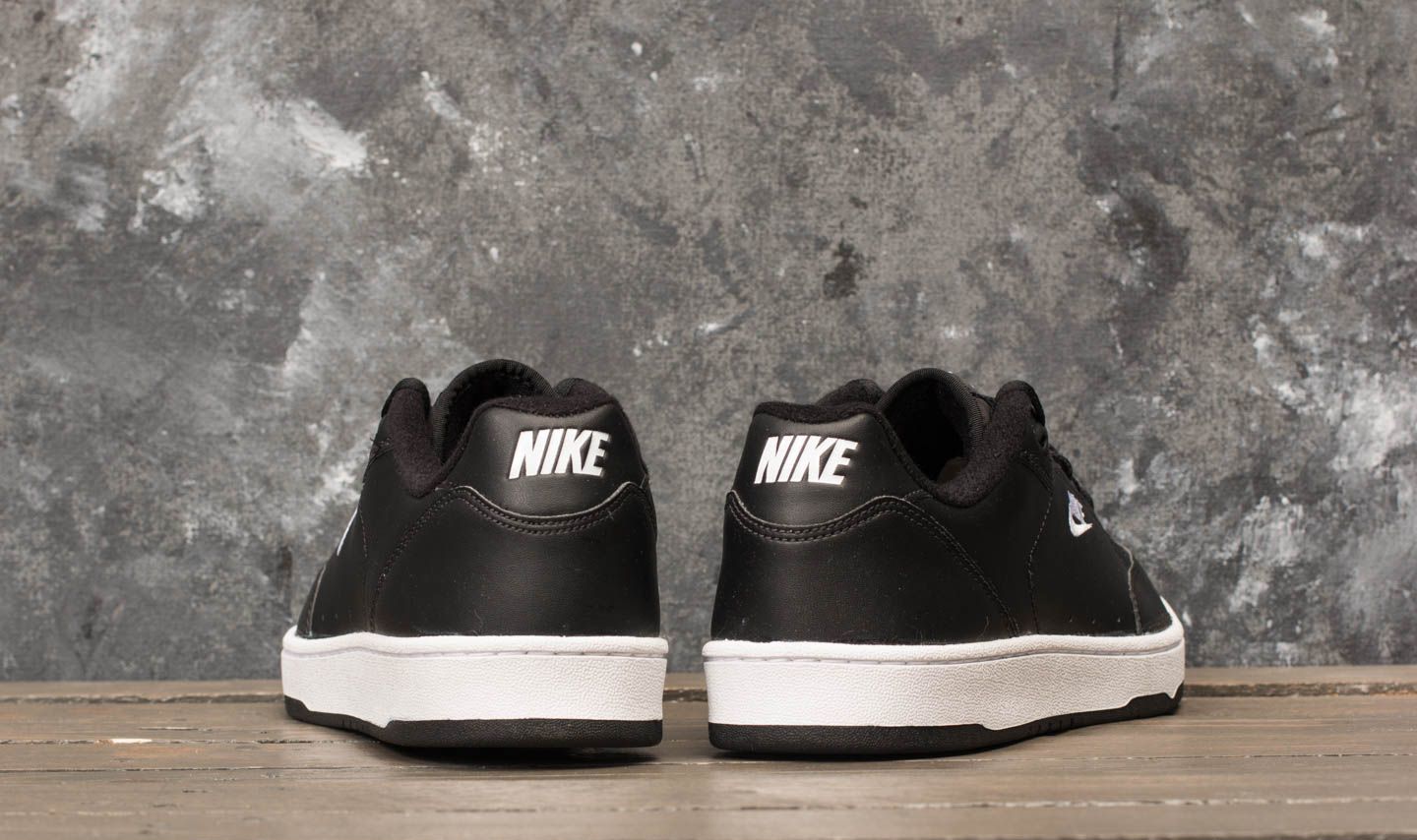 Men's shoes Nike Grandstand II Black/ White-Neutral Grey