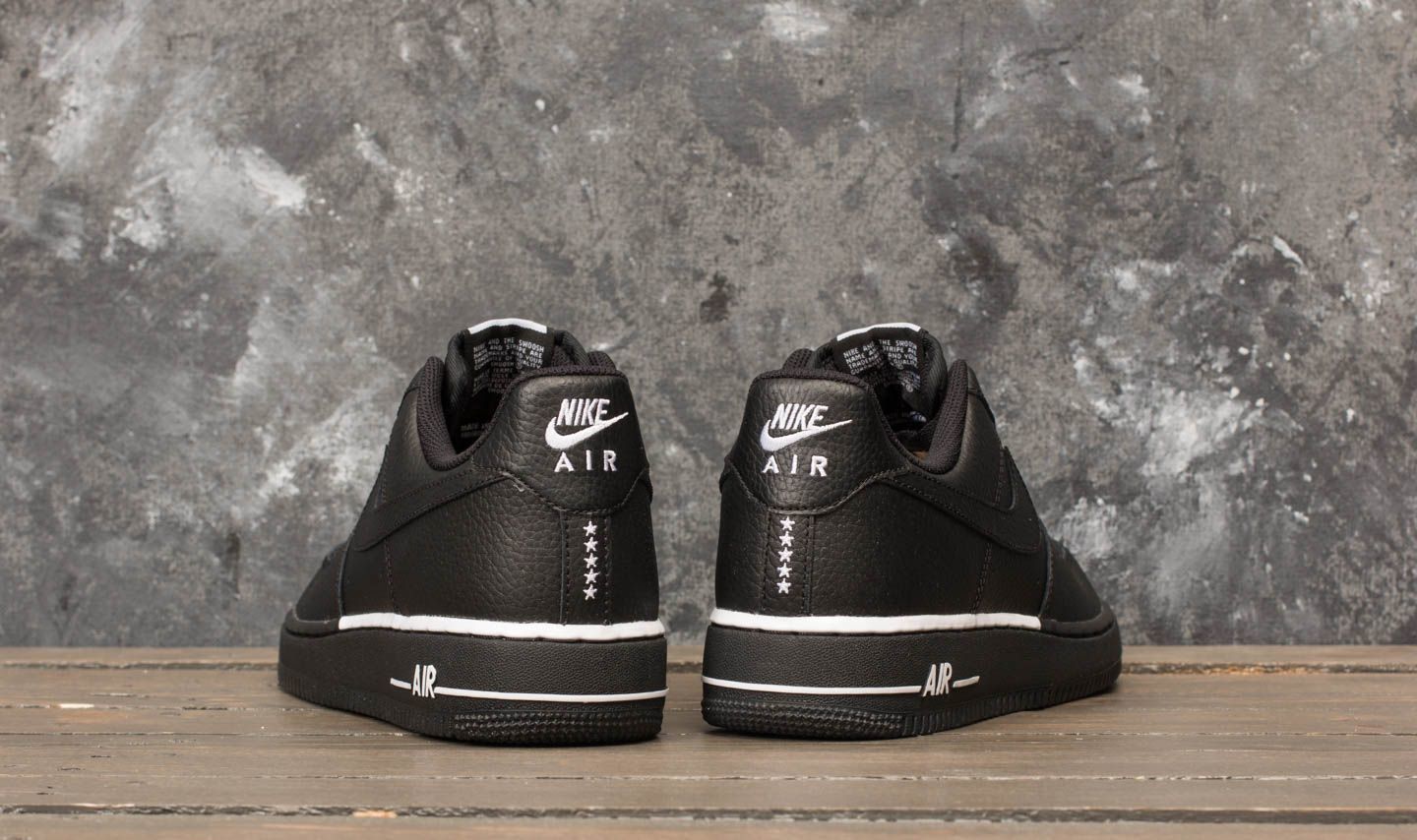 Matte black and white air force 1 best sale
