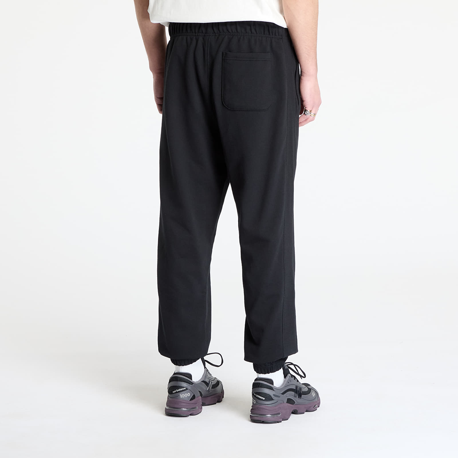 Pantaloni de trening pentru bărbați New Balance Athletics French Terry Joggers Black