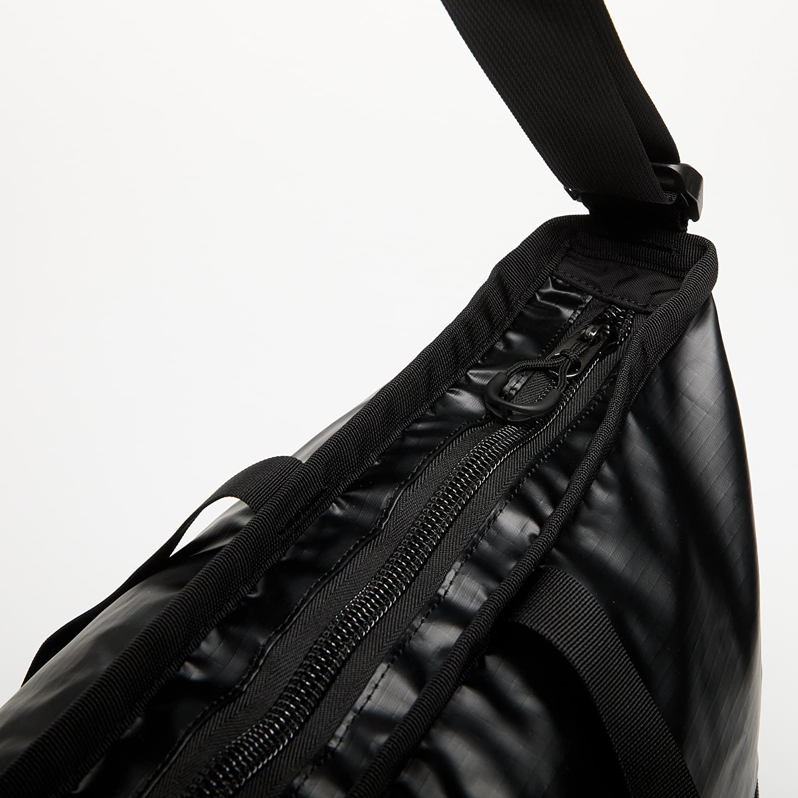 Crossbody bags Salomon Extended Totebag Black