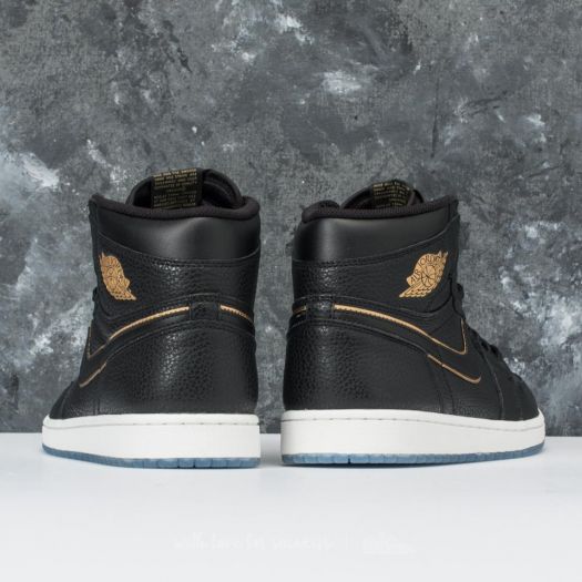 Retro 15 black and gold store