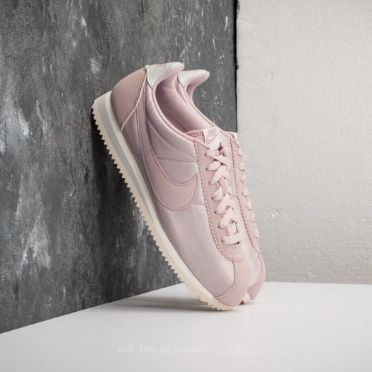 Nike WMNS Classic Cortez Nylon