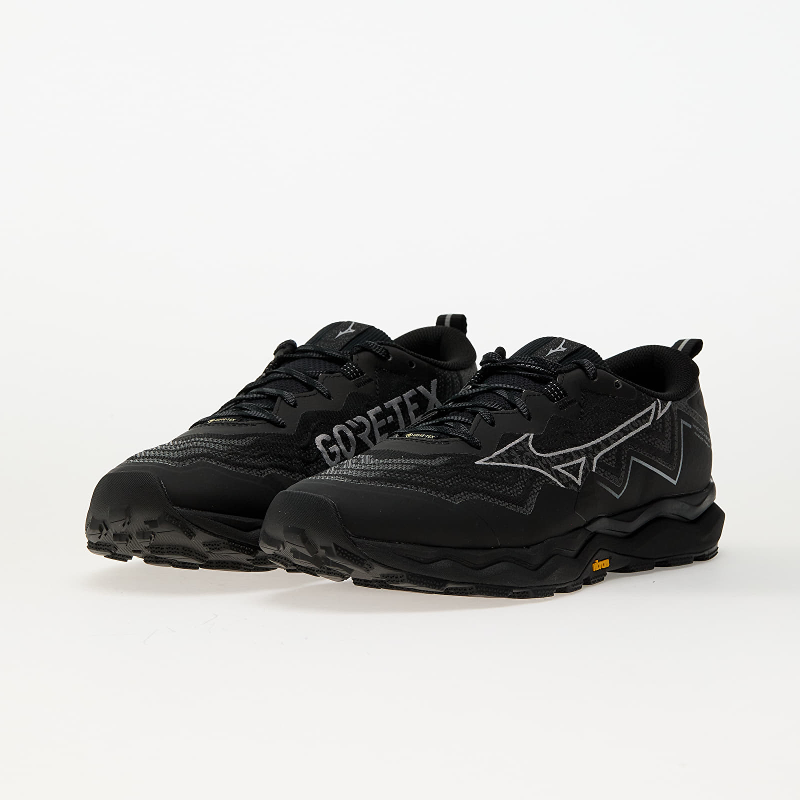 Herren Sneaker und Schuhe Mizuno Wave Daichi 9 Gtx Black/ Ultimate Gray/ Black Sand