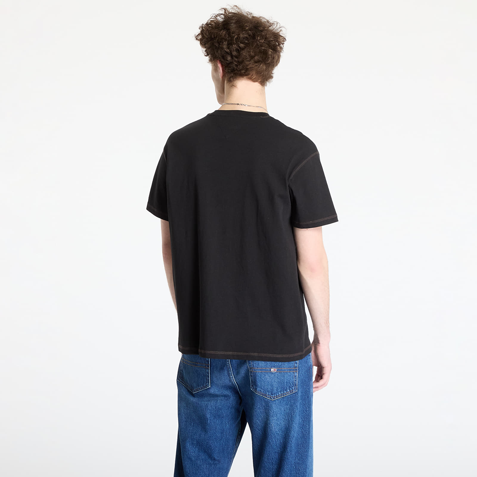 T-shirty męskie Tommy Jeans Relaxed Tonal Crest Tee Black