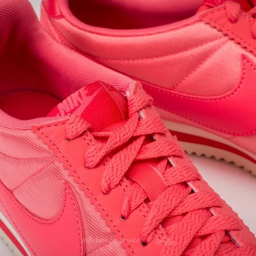 Nike WMNS Classic Cortez Nylon