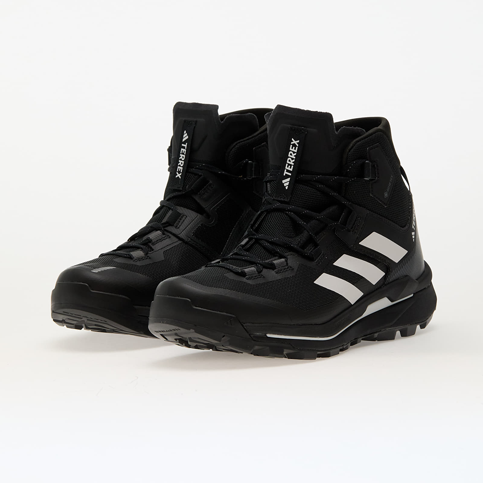 Мъжки кецове и обувки adidas Terrex Skychaser Tech Mid Gtx Core Black/ Grey One/ Grey Five