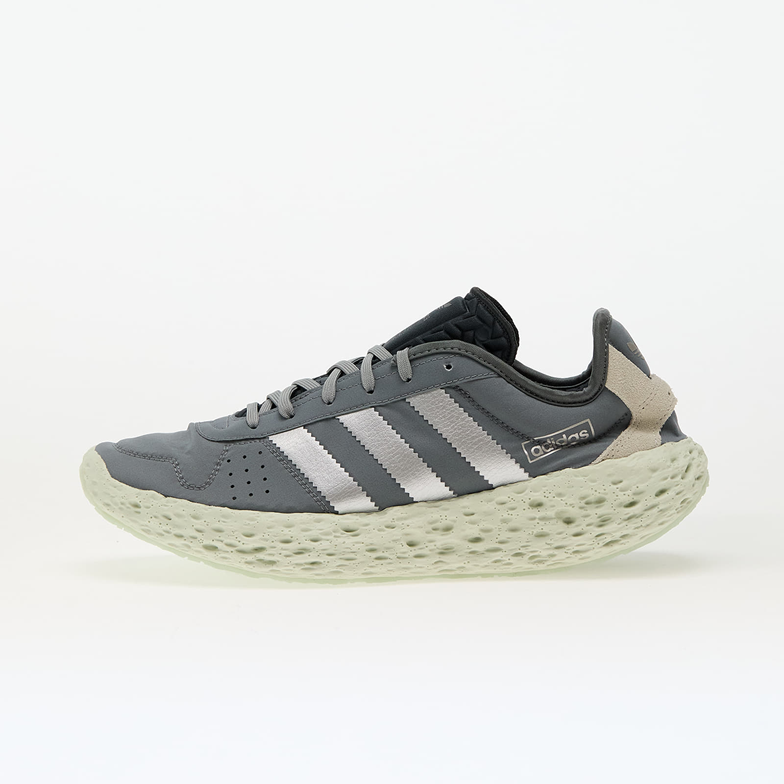 Men's shoes adidas Zponge Grey Four/ Metallic Silver/ Solid Red