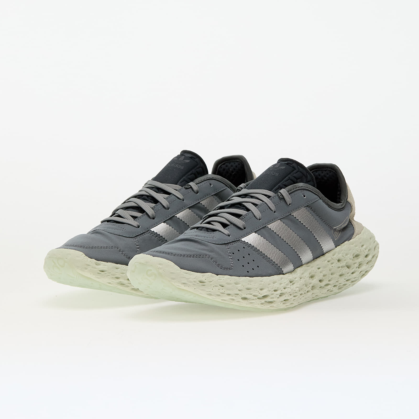 Men's shoes adidas Zponge Grey Four/ Metallic Silver/ Solid Red