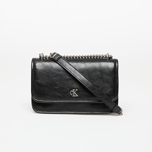 Calvin Klein Jeans Chain Mini Ew Flap Bag Black