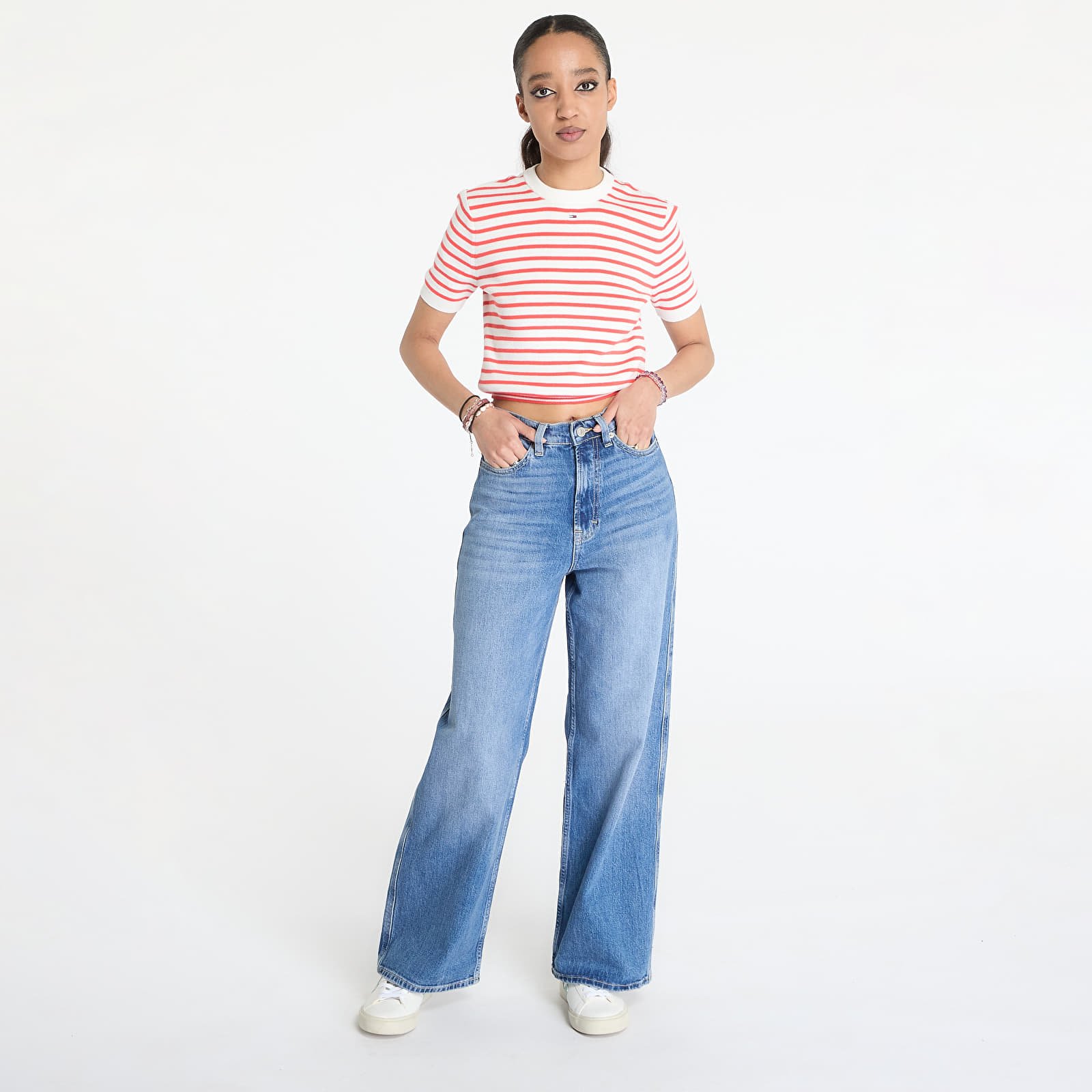Дамски дънки Tommy Jeans Claire High Rise Wide Jeans Denim Medium