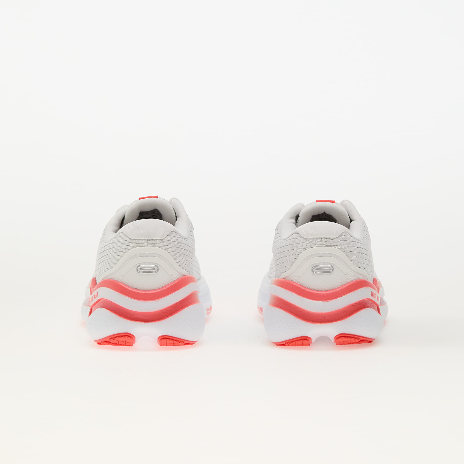 Дамски кецове и обувки Brooks Ghost Max 2 W White/ Hot Coral