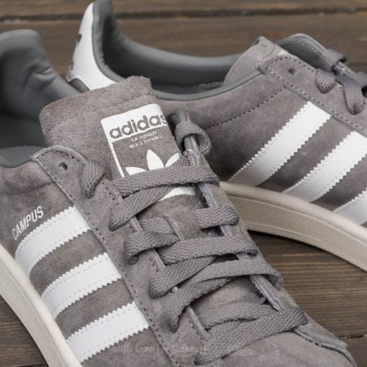 Adidas superstar suede chalk deals