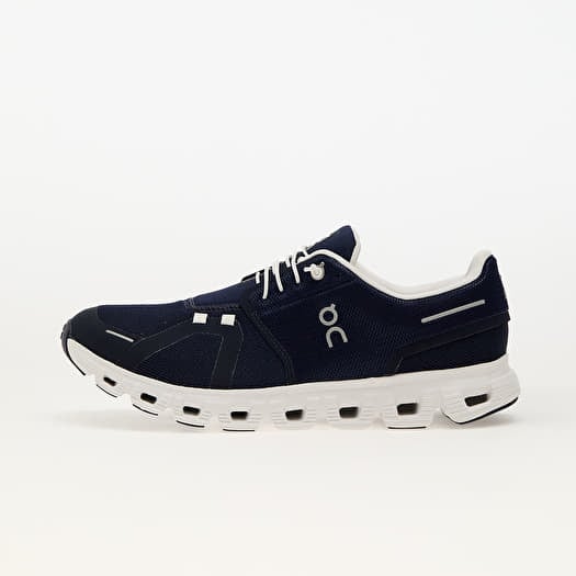 On M Cloud 6 Midnight/ White