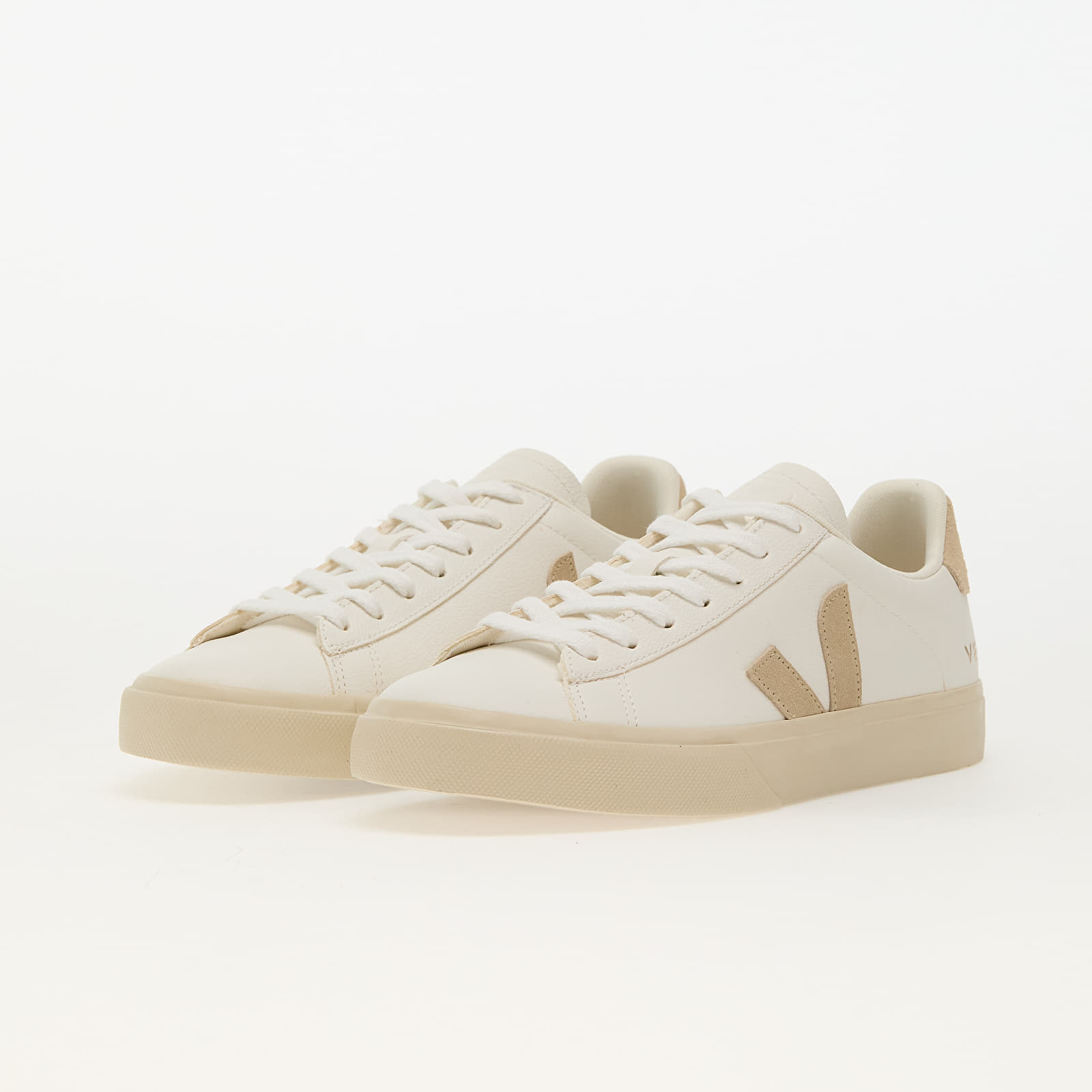 Pánské tenisky a boty Veja Campo Chfree Extra-White Almond