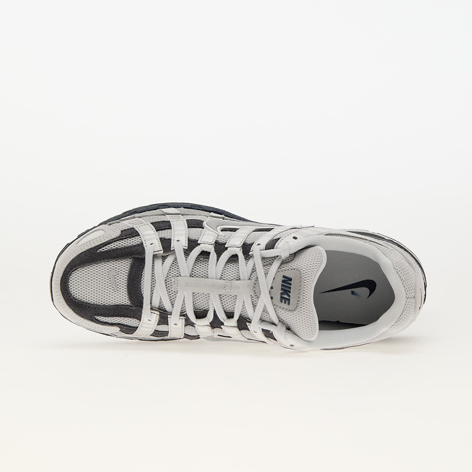 Încălțăminte și sneakerși pentru bărbați Nike P-6000 Photon Dust/ Lt Smoke Grey-Anthracite