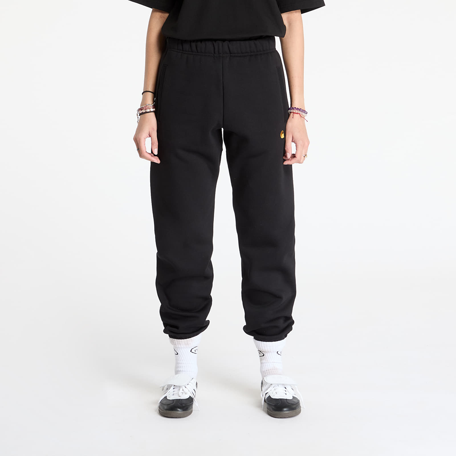 Spodnie dresowe Carhartt WIP Chase Sweat Pant Black/ Gold