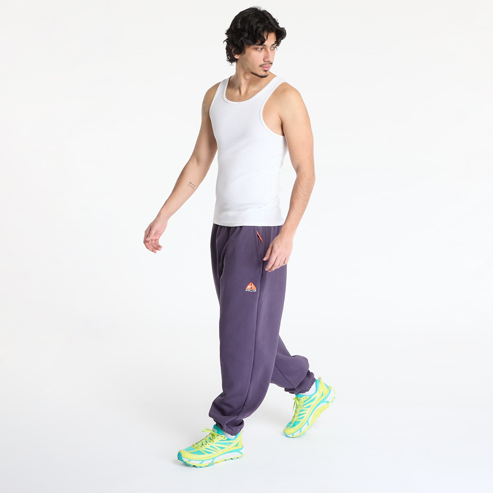 Treninguri Nike ACG Therma-FIT Repel Tuff Fleece Lungs Pants Dark Raisin/ Safety Orange/ Summit White