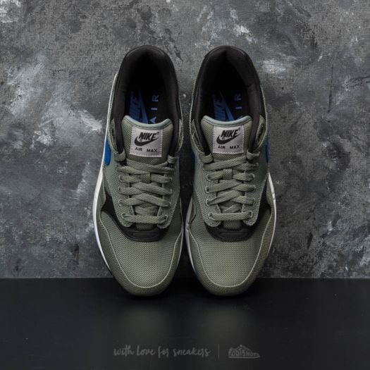 Nike Air Max 1 Premium