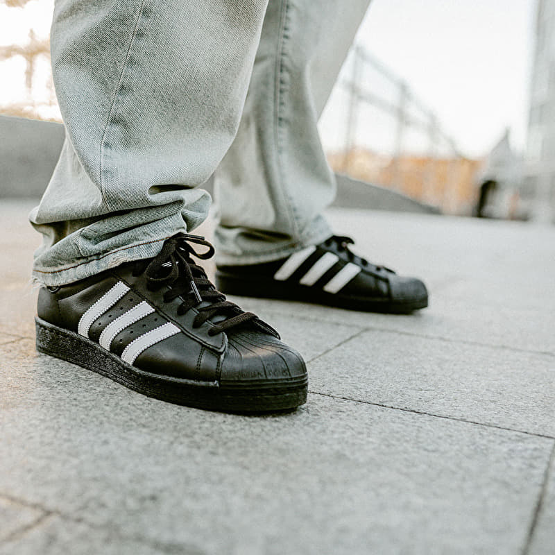 SUPERSTAR ブラック|ホワイト Мужская обувь adidas Superstar 82 Core Black/ Ftw White/ Core