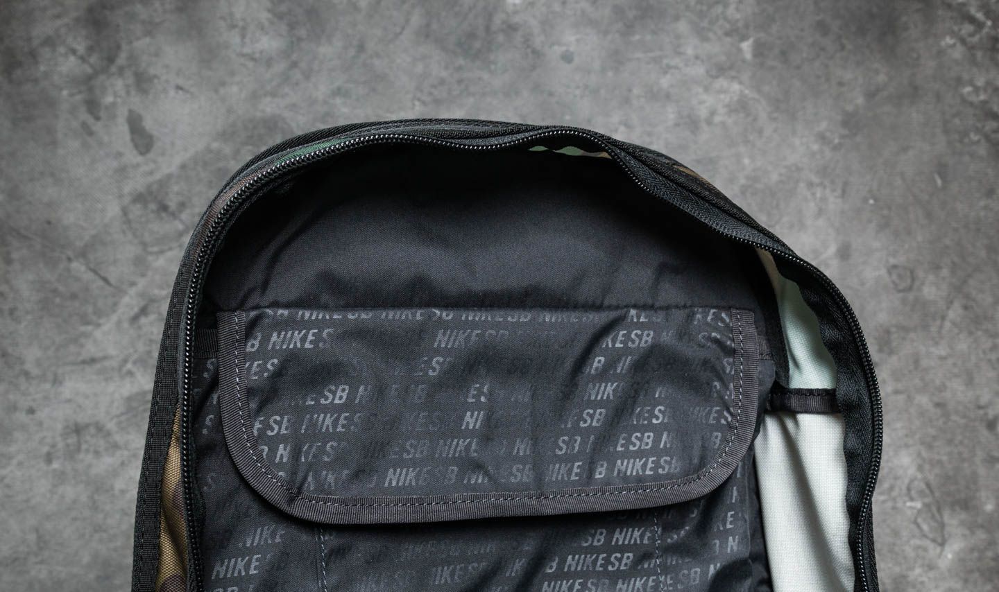 Nike SB RPM Backpack Iguana/ Black/ Black | Footshop