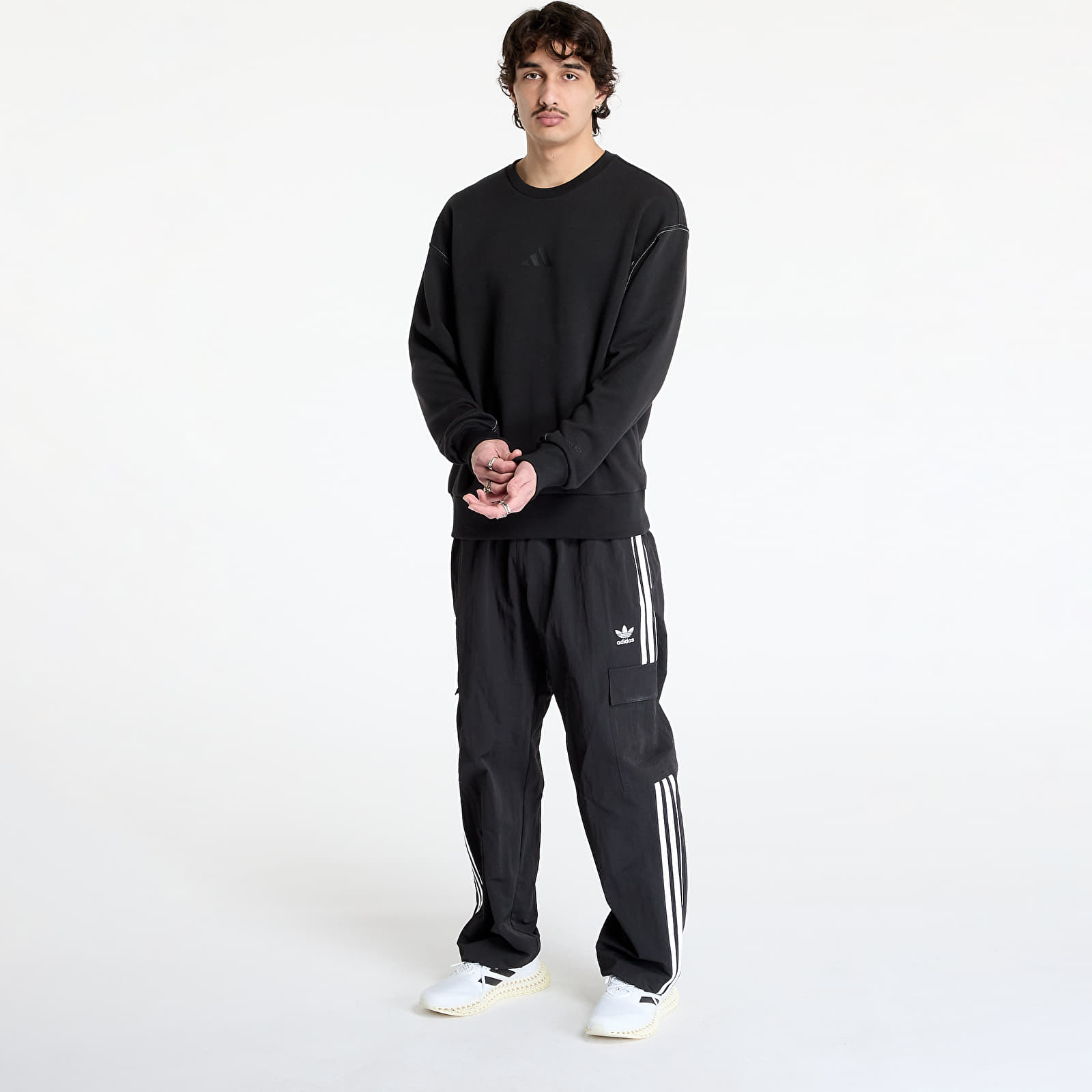 Hoodies and sweatshirts  adidas All Szn Graphic Crew Sweatshirt Black/ Black/ Black