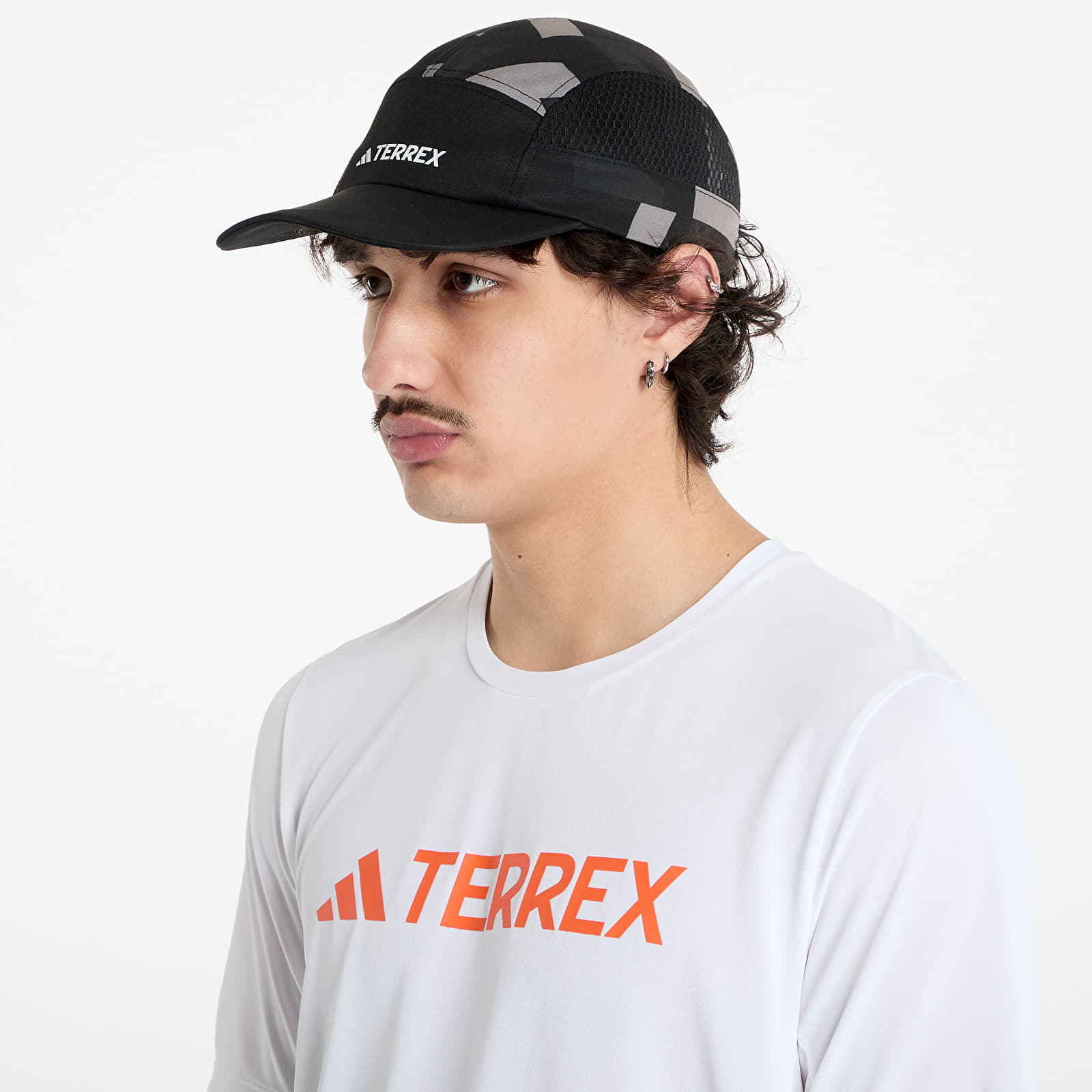 Sapkák adidas Terrex Climacool 5Panel Graphic Cap Black/ Carbon/ White