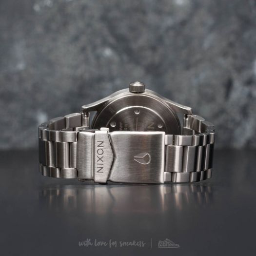 Nixon sentry deals blue sunray