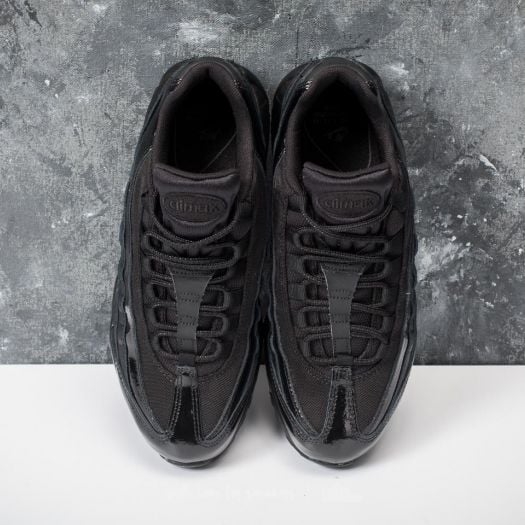 All black 95s junior top