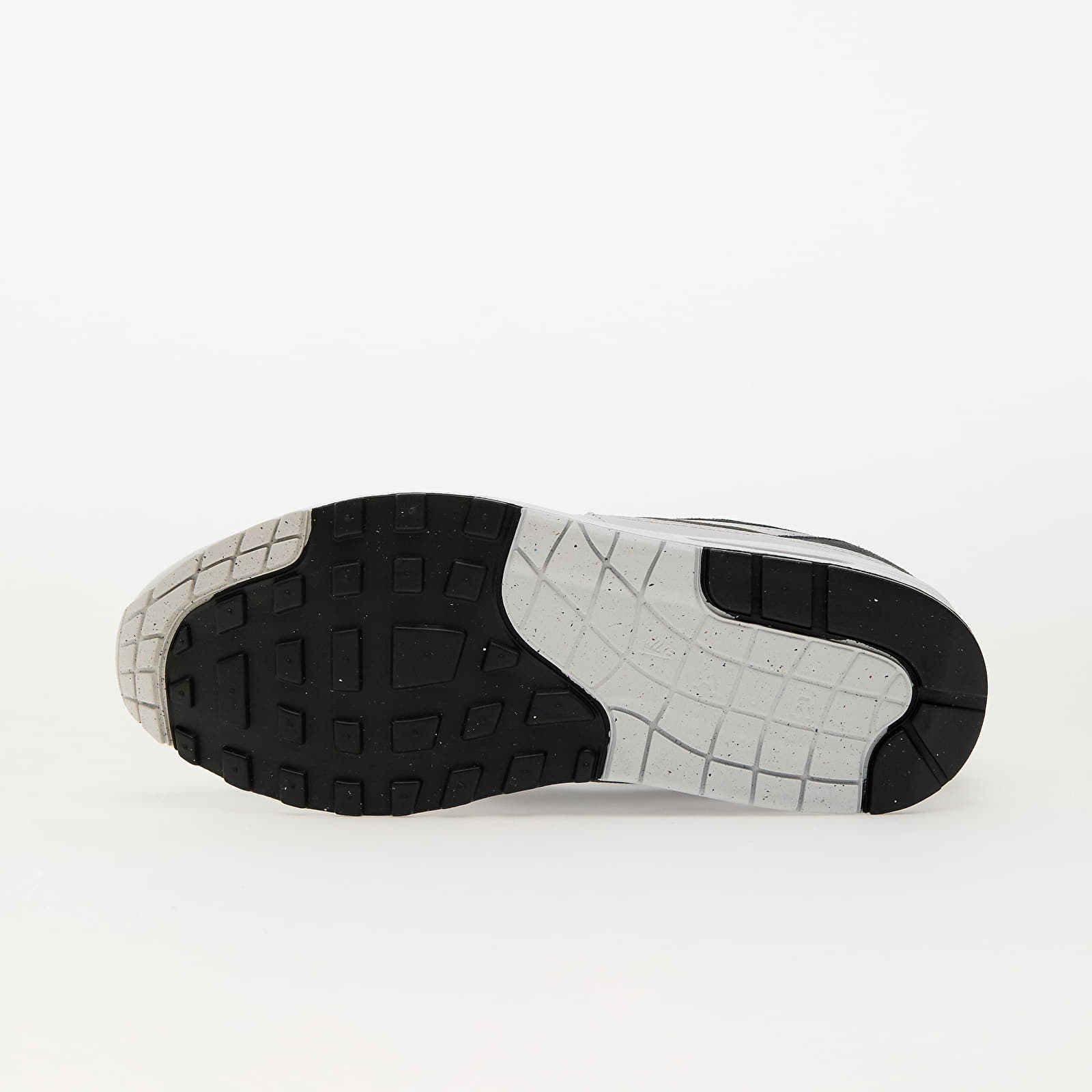 Férfi cipők Nike Air Max 1 Essential Off Noir/ Vast Grey-White-Black