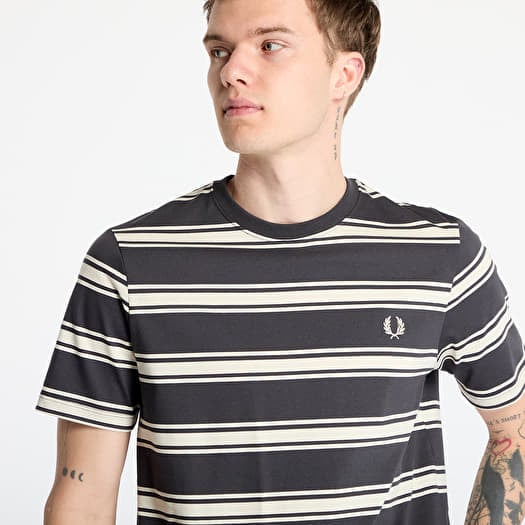 Tシャツ・カットソー FRED PERRY SS25 COTTON T-SHIRT (FP M1600 54 X90) Fred Perry Pinstripe T Shirt Navy | Mainline Menswear United