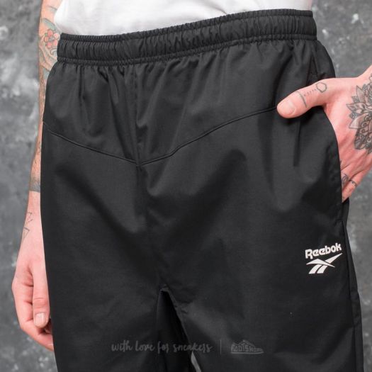 Pants and jeans Reebok Lost And Foung Trackpants Black Footshop