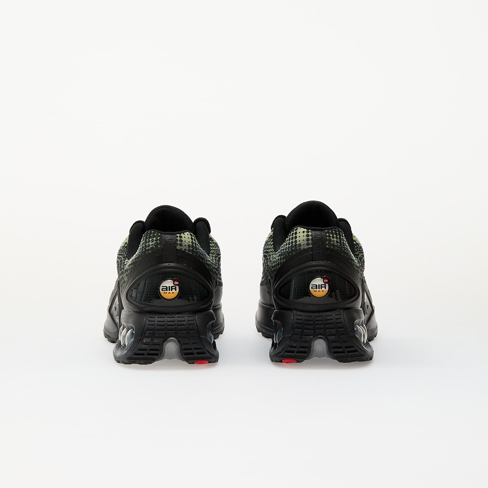 Чоловіче взуття Nike Air Max Dn Black/ Mtlc Silver-Olive Aura-Med Olive-Sequoia-Vivid Orange