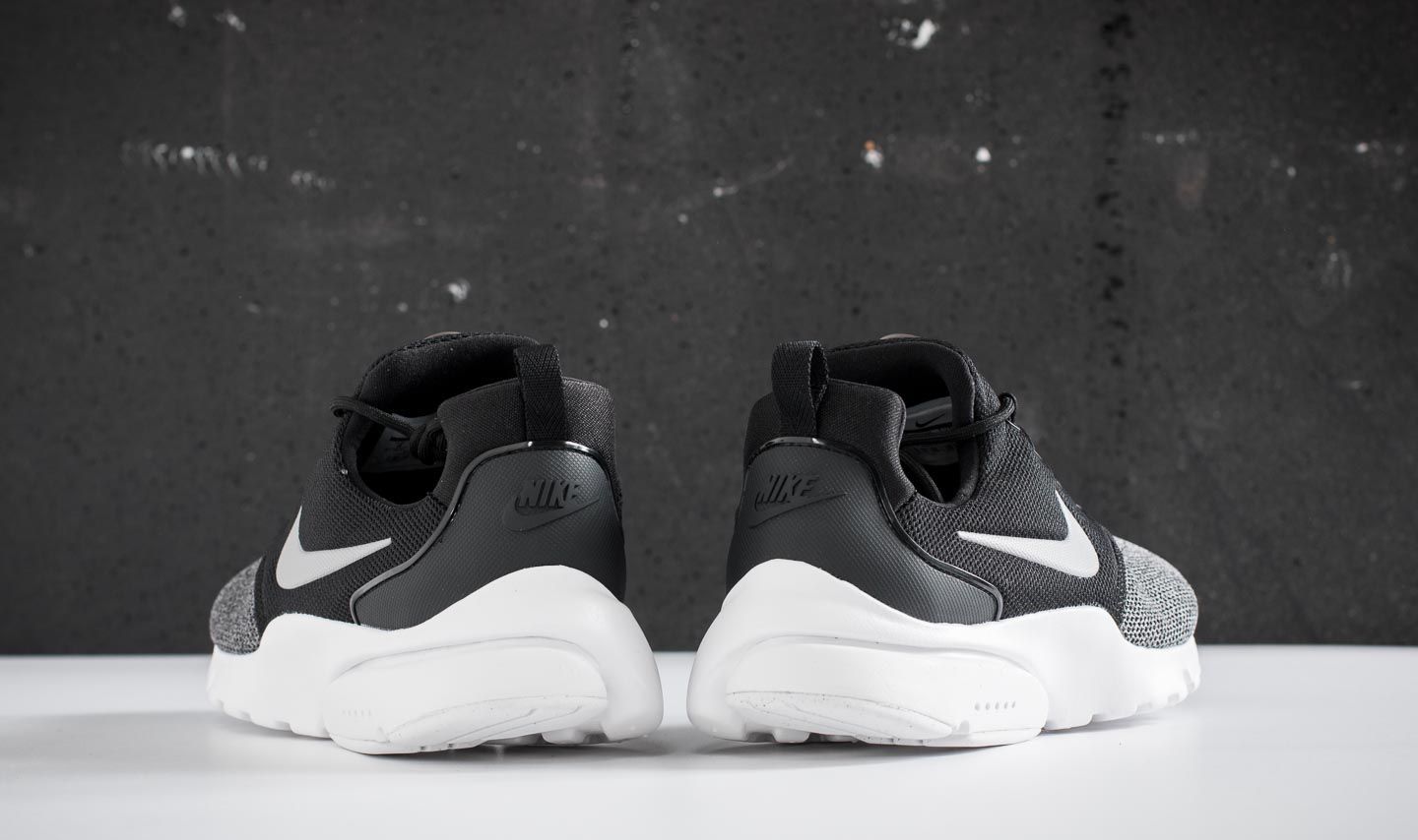 Women s shoes Nike Wmns Presto Fly SE Black Gunsmoke White Footshop