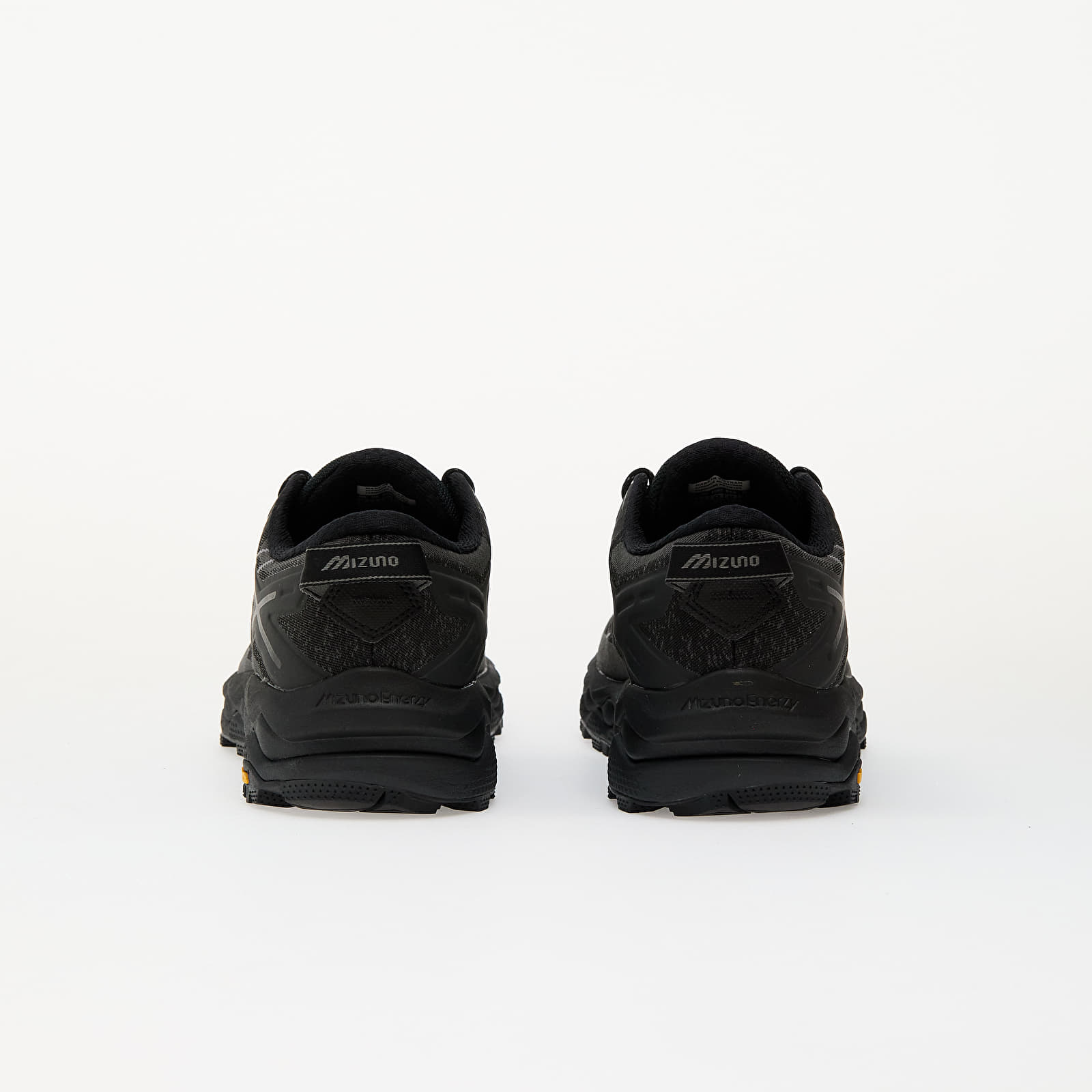 Men's shoes Mizuno Wave Mujin Ls Gtx Black/ Quiet Shade/ Black Sand