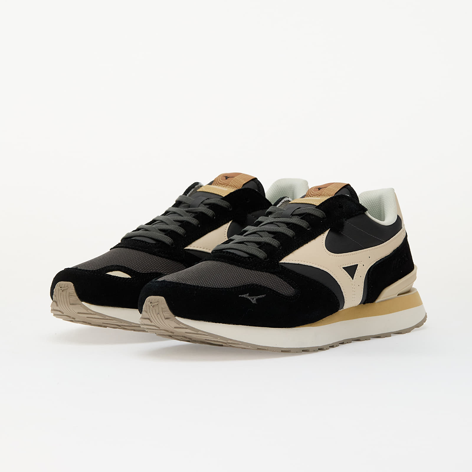 Herren Sneaker und Schuhe Mizuno Rb87 Magnet/ Summer Sand/ Black