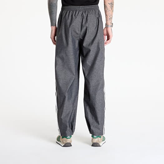【adidas】 Men's Originals R3CD Track Pants Men's trousers adidas R3Cd Track Pants Black/ Black | Footshop
