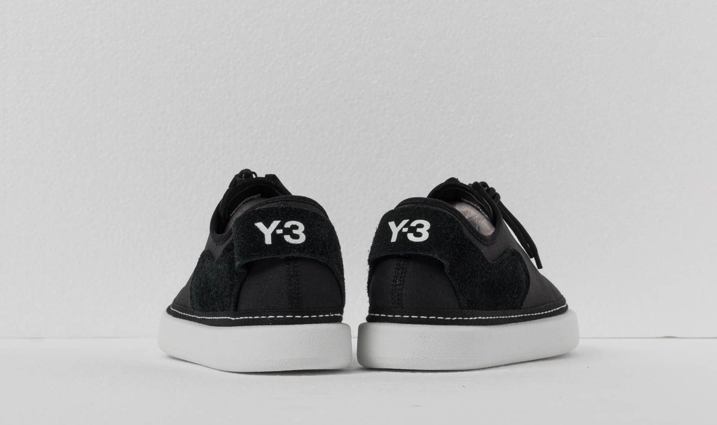 Y3 comfort zip sales