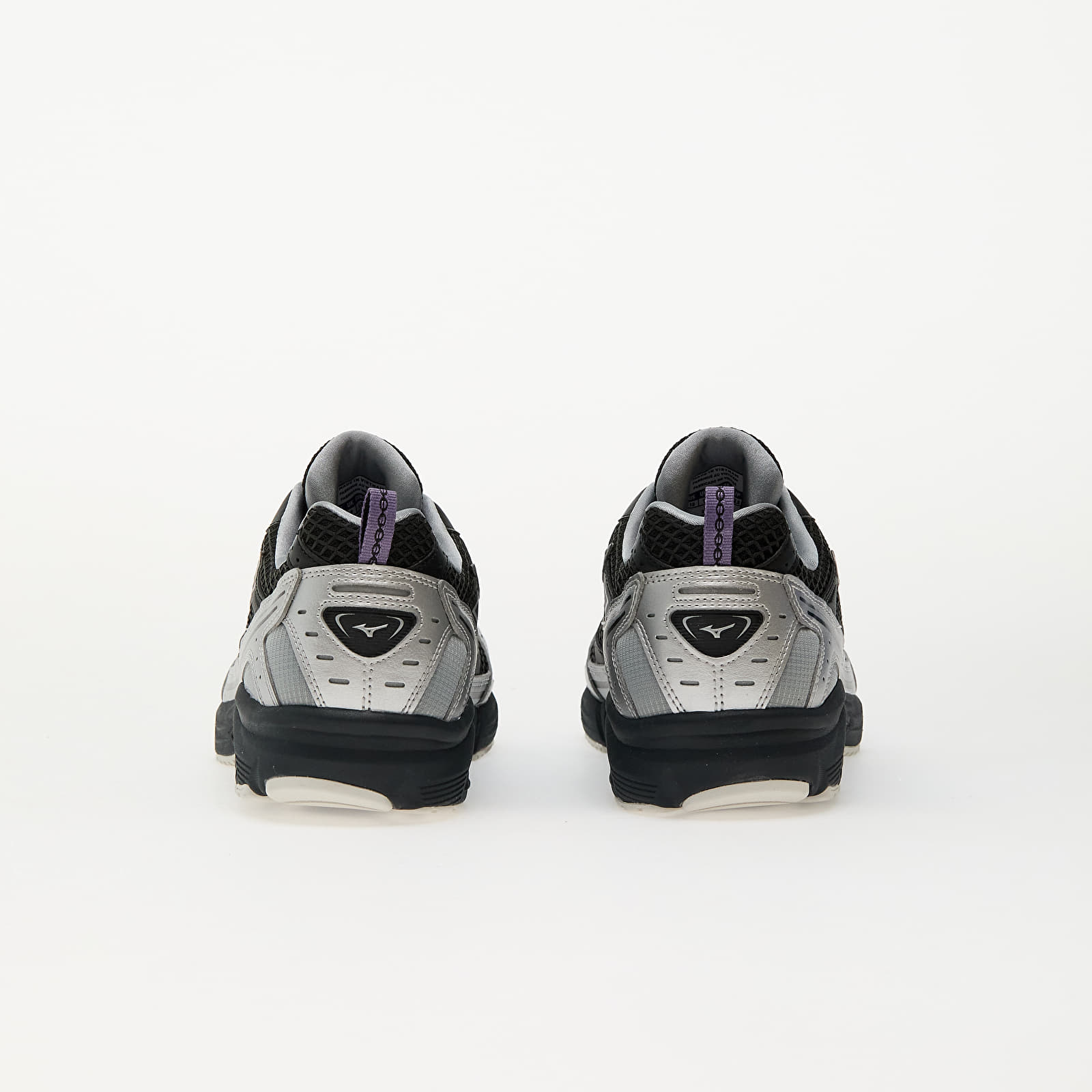 Meeste kingad Mizuno Mxr Black/ Black Sand/ Purple Haze