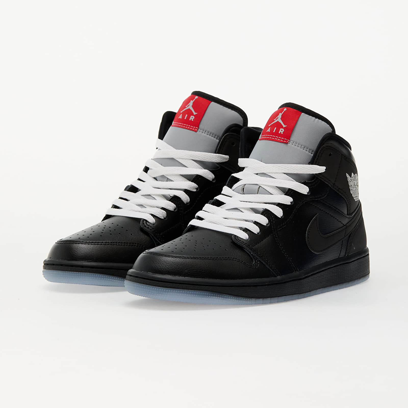 Pánské tenisky a boty Air Jordan 1 Mid Se Black/ Black-White-Wolf Grey-Fire Red-Mtlc Silver