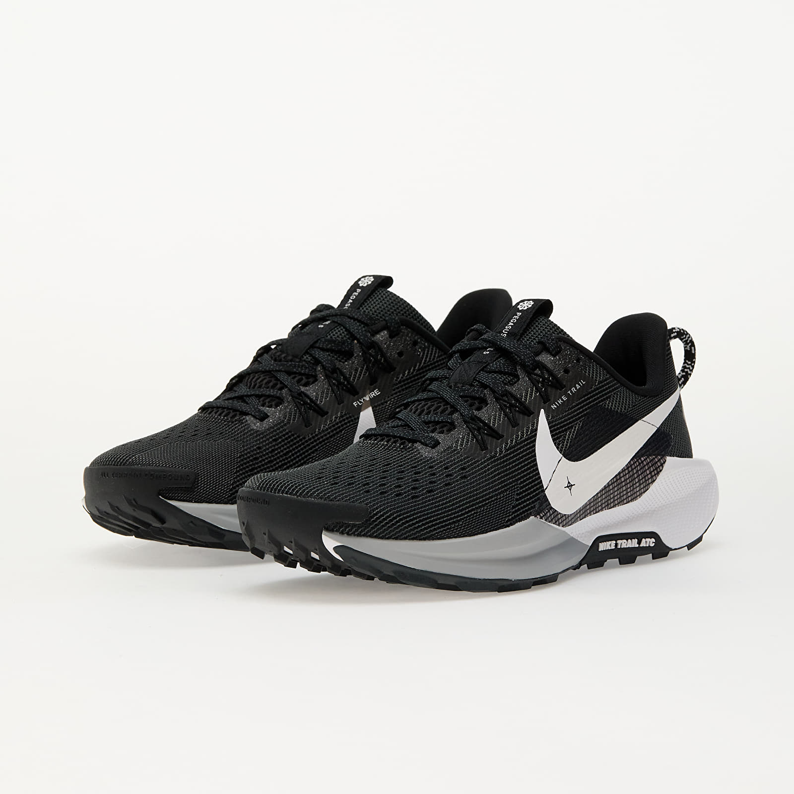 Herren Sneaker und Schuhe Nike Pegasus Trail 5 Black/ White-Anthracite-Wolf Grey