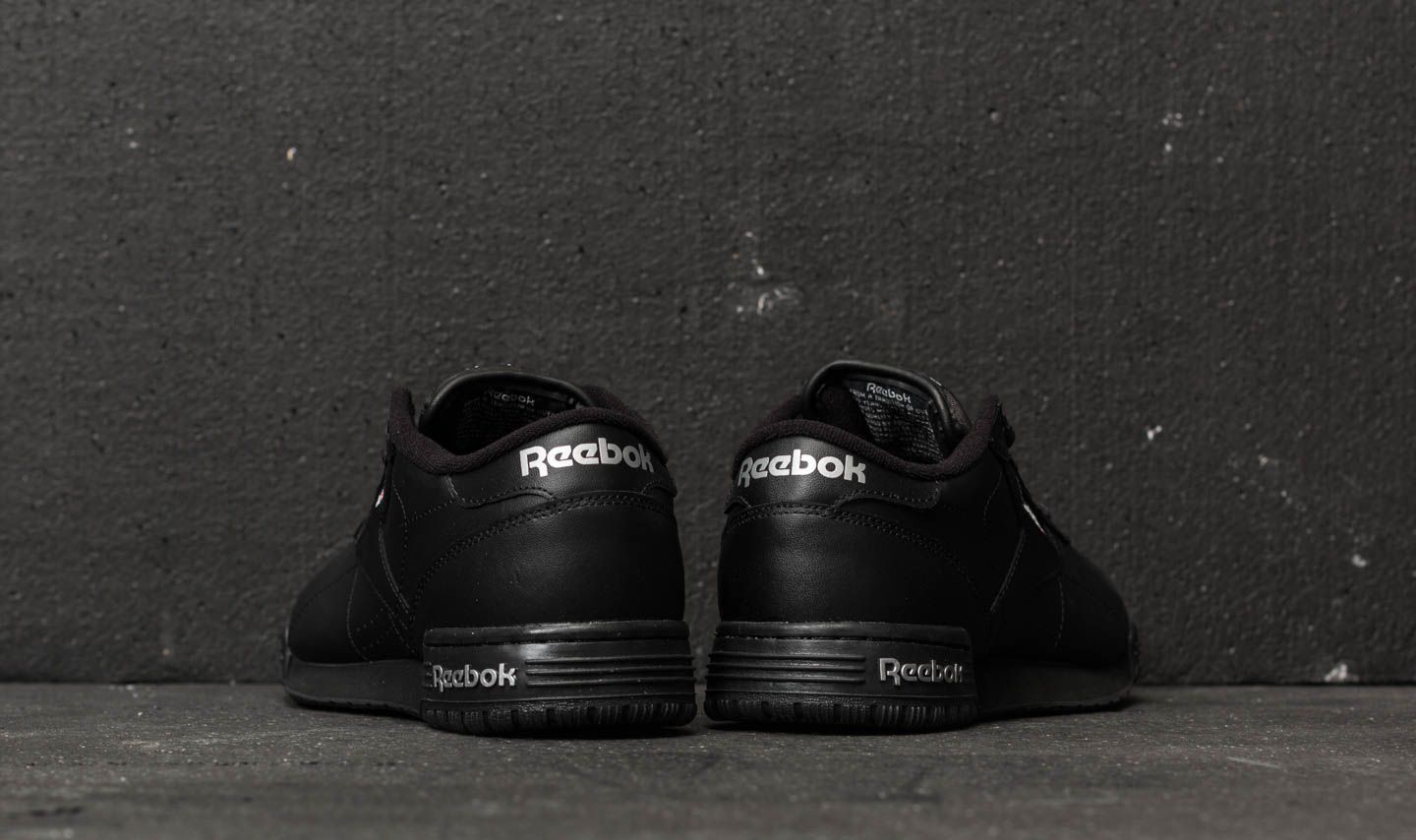 Herren Sneaker und Schuhe Reebok Ex-O-Fit Low Clean Logo Intense Black/ Silver/ Silver