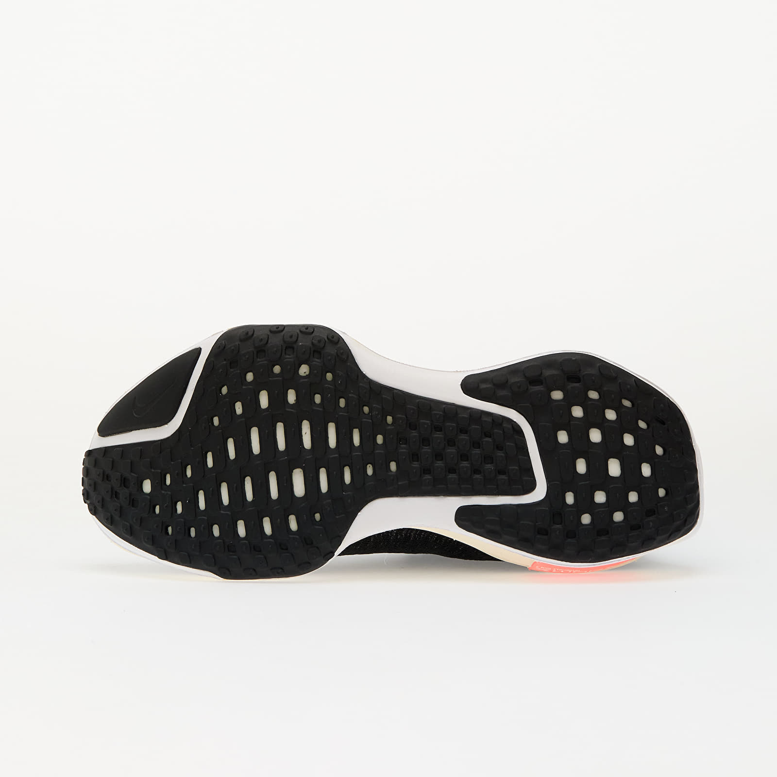 Frauen Nike Wmns Zoomx Invincible Run Fk 3 Black/ White-Dk Grey-White-Coconut Milk