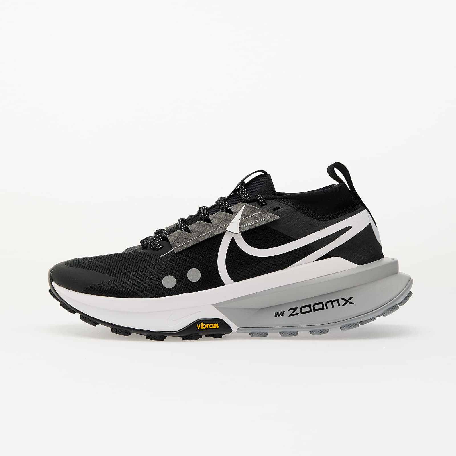 Levně Tenisky Nike Zegama 2 Black/ White-Wolf Grey-Anthracite
