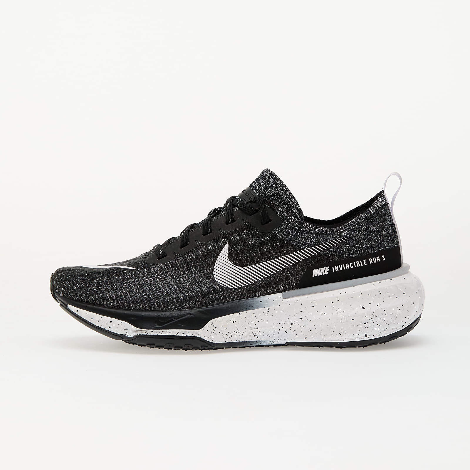 Pánské tenisky a boty Nike Zoomx Invincible Run Fk 3 Black/ White