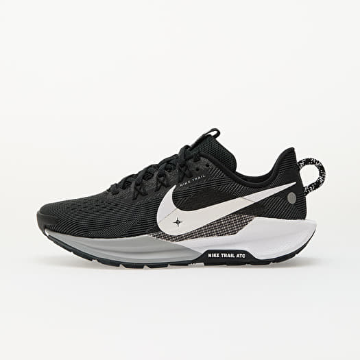 Nike W Pegasus Trail 5 Black/ White-Anthracite-Wolf Grey