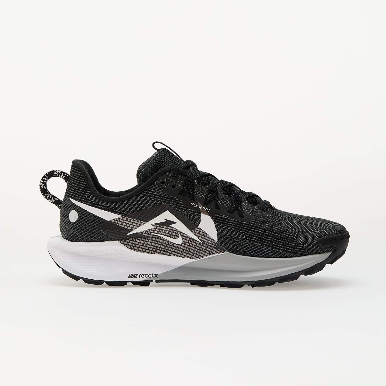 Dámské tenisky a boty Nike W Pegasus Trail 5 Black/ White-Anthracite-Wolf Grey