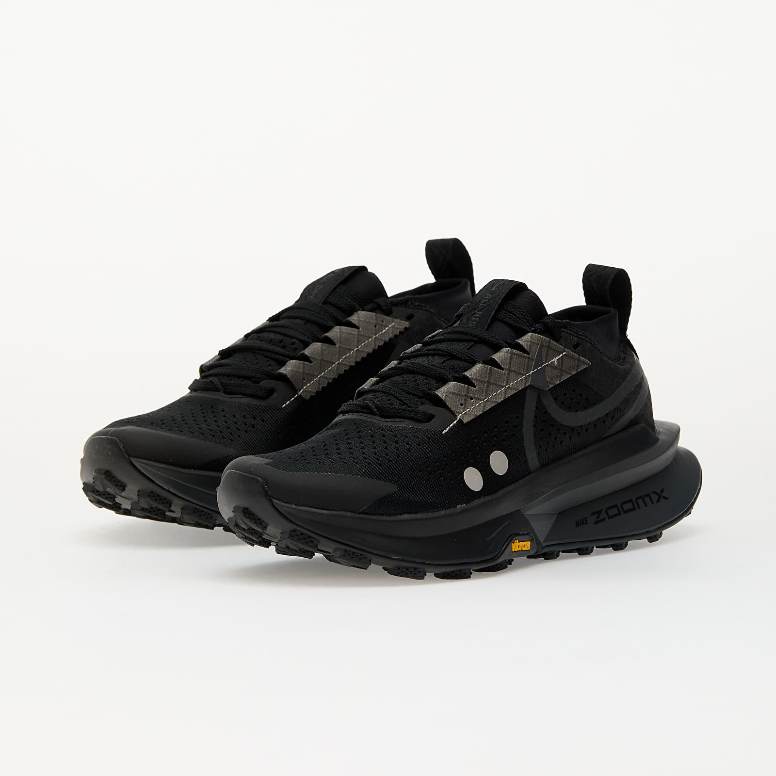 Women's shoes Nike W Zoomx Zegama Trail 2 Black/ Anthracite-Mtlc Platinum